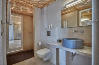 A clean bathroom featuring a sink toilet and shower designed for functionality and comfort hu3001857292913465245.jpg